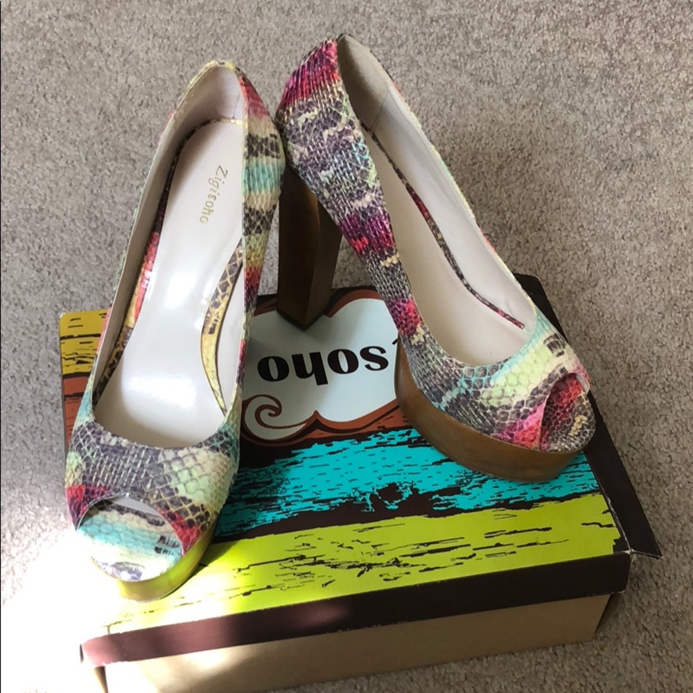 Zigi soho multi-color pump